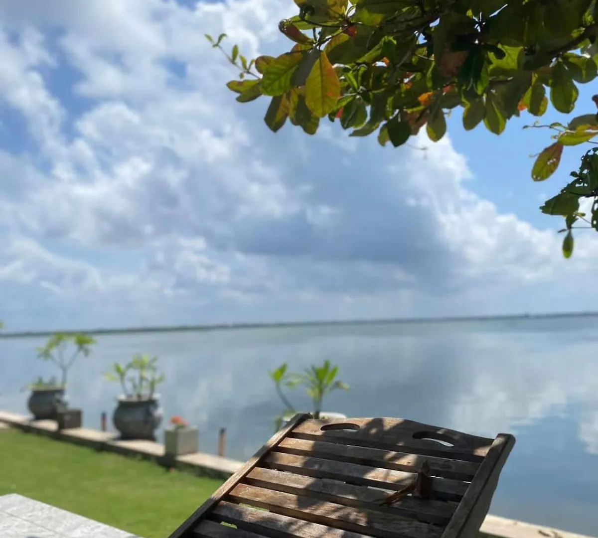 Bed & Breakfast Lagoon Bay Resort Negombo